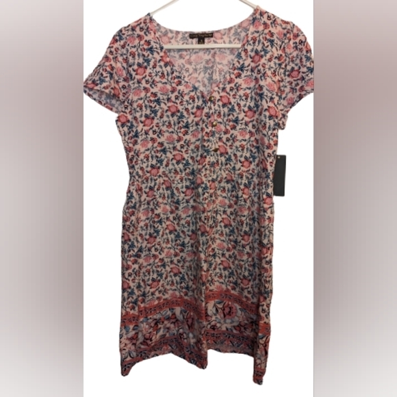 NWT City Triangles v neck printed flowy floral cap sleeve brass colored buttons - Picture 1 of 9